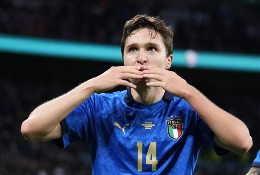 利物浦锋线困境下：乔科尔谈基耶萨机会与萨拉赫问题