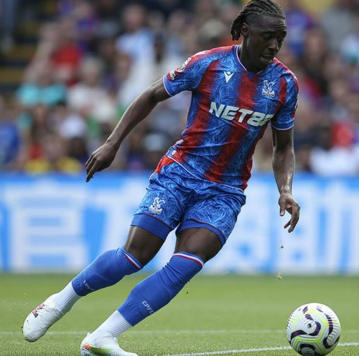 英超第15轮焦点战：阿斯顿维拉与阿森纳的战术博弈与进球争议