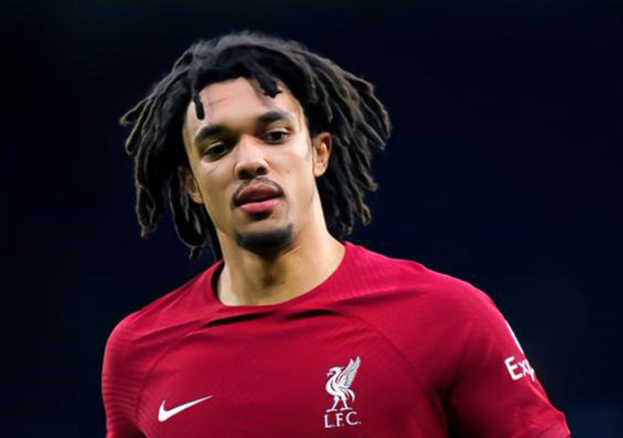 英格兰队名单变动引争议：本&middot;怀特入选背后的逻辑与质疑